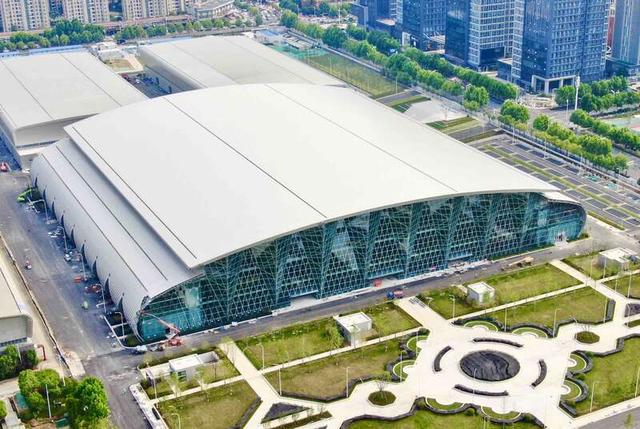 又一“地标性”建筑！合肥滨湖国际会展中心二期落成