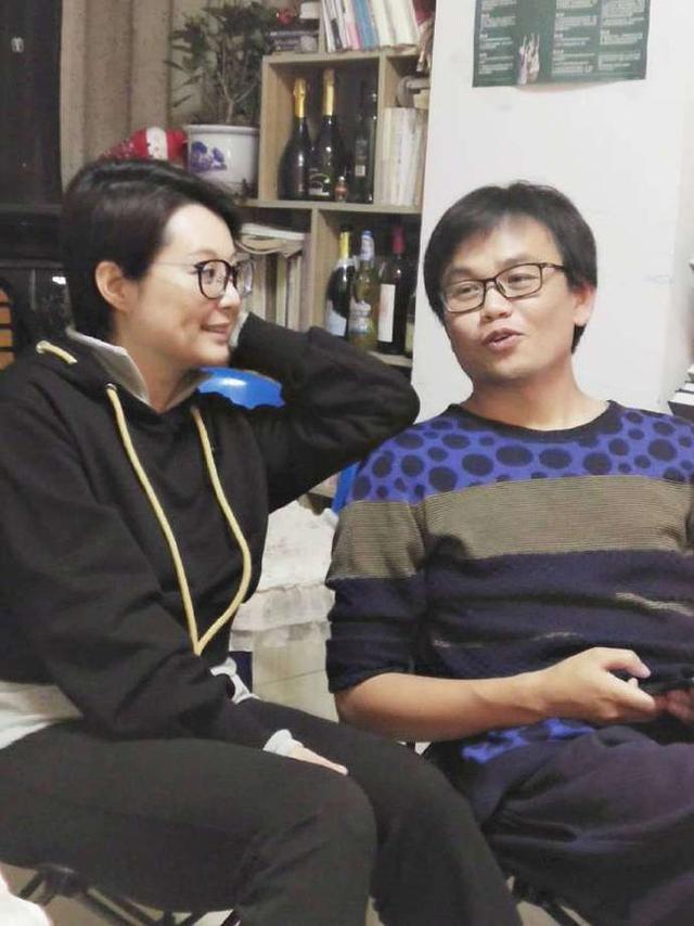 14年结婚三次，攀富豪找老外，47岁再嫁穷小子，袁立的情史太精彩