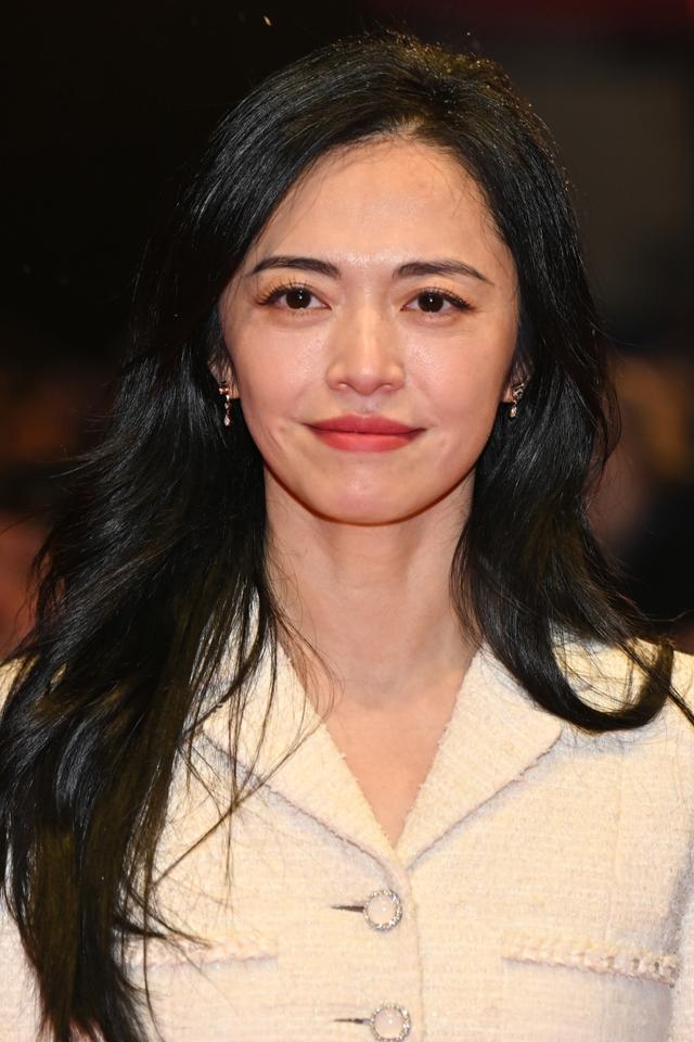 柏林电影节开幕，嘉宾忧心言论触犯德国新法案