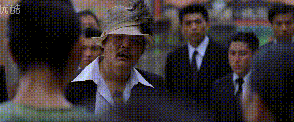 功夫：斧头帮帮主琛哥取向成谜，星爷心中的功夫是什么？