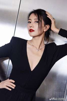 眼波流转(高圆圆眼波流转，顾盼生辉，一代佳人)