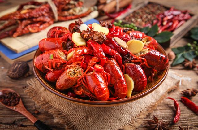 断生，热烹，倒炝锅，从细节里，扒一扒专业厨师的味道哲学