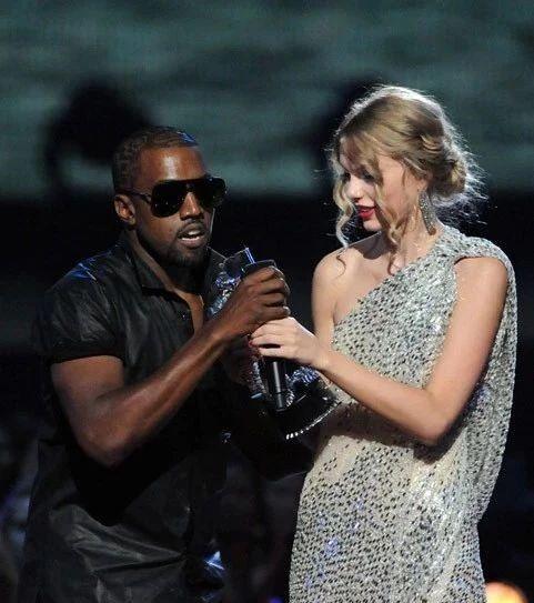 霉霉跟水果姐都和好了，姐妹之间的感情真的大过天啊