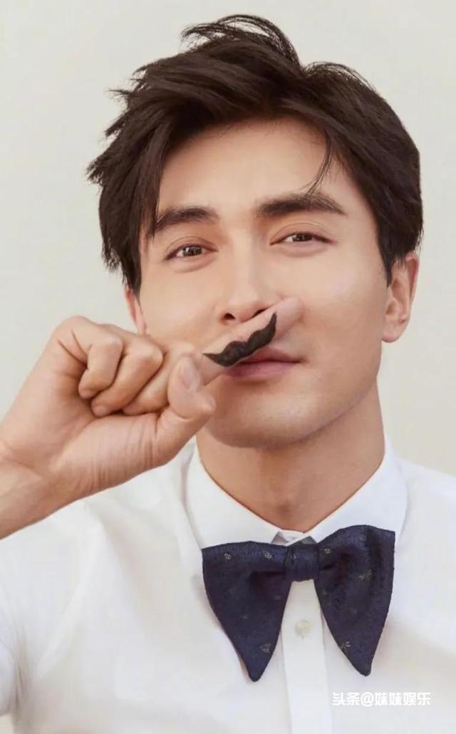 圈中的“假混血”,五官深邃没话说,有人彻底爆红,有人泯然众人