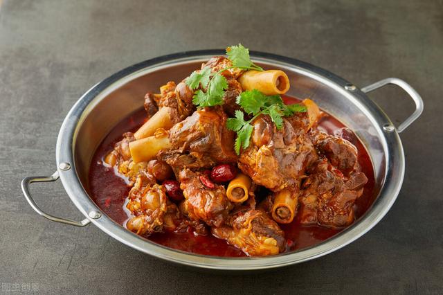 断生，热烹，倒炝锅，从细节里，扒一扒专业厨师的味道哲学