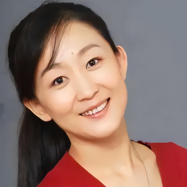 “人间异类”陈瑾：有名有钱却不婚不育，只因和哥哥有个约定