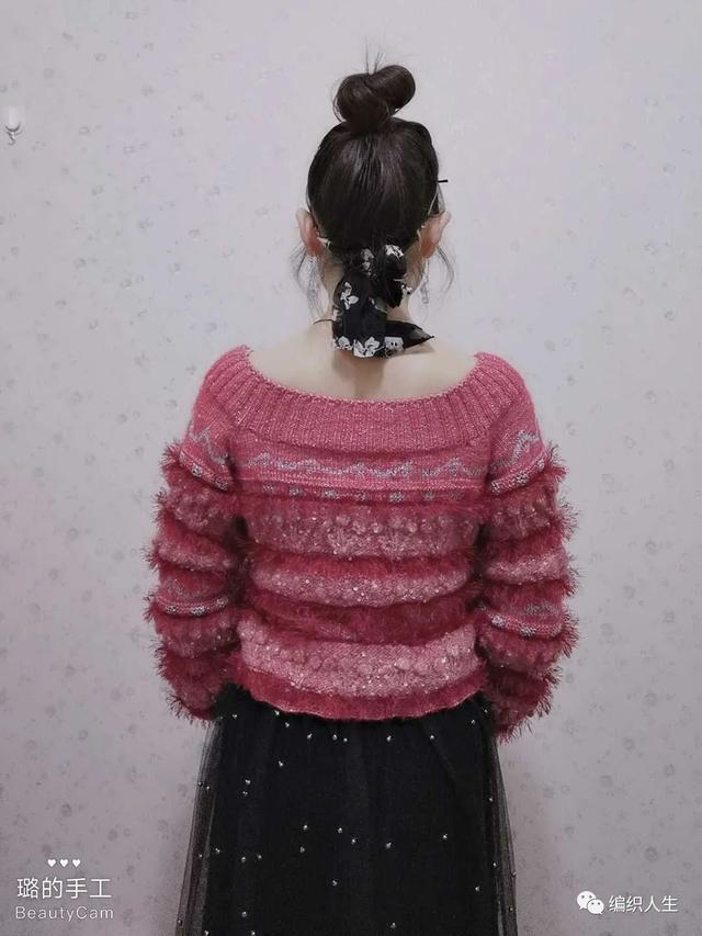 少女风改版华丽风：毛茸茸女士棒针大圆领阔袖套头毛衣（有编织图解）