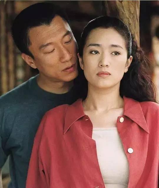 《周渔的火车》:那诗意的爱情,只是情欲的一剂春药