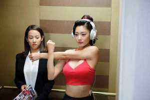 韩国午夜(独享美妙时光深夜福利来袭 韩国大尺度“三级片”点燃你的夜晚)