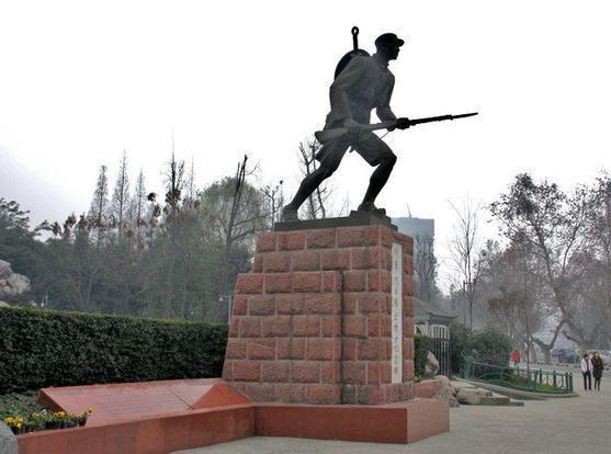 让人潸然泪下的“死字旗”：川军从未成体系，却成为统一的精神