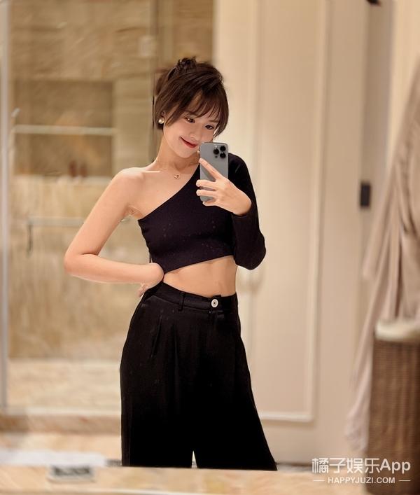 这种话张嘴就来？房琪成为点评团天花板，温柔力量说哭众多艺人