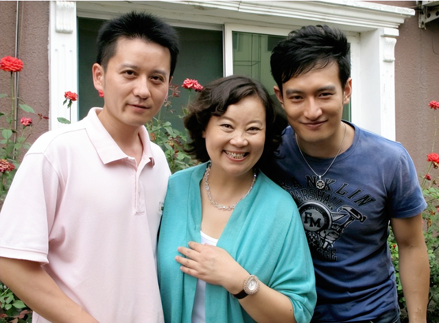 著名演员姬晨牧：曾是红极一时的童星，他像父母一样敬畏婚姻