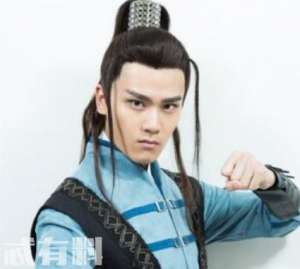 方妍心(《公主驾到》史翱翔人设介绍是好是坏 史翱翔的真实身份是什么)