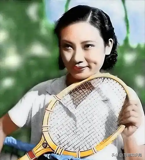 民国第一美女胡蝶珍贵影像，一颦一笑美艳动人，难怪戴笠为她着迷