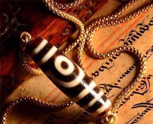 李连杰有颗天珠，疑似密宗佛教“圣物”，专家：价值不可估量