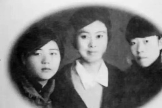 鲁迅爱徒萧红,2次出逃2次怀娃,被4个男人迷恋,因误割喉丢命