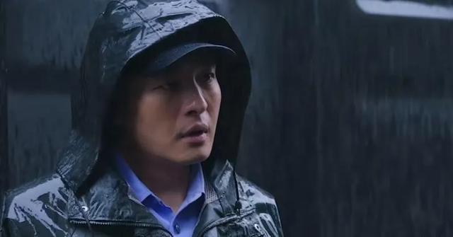 郭京飞对阵孙艺洲,演技差距一目了然,《驻站》这场戏太精彩!