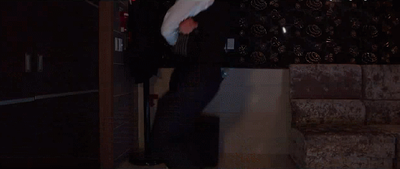 父女互换身体，这片儿骚气快要溢出屏幕