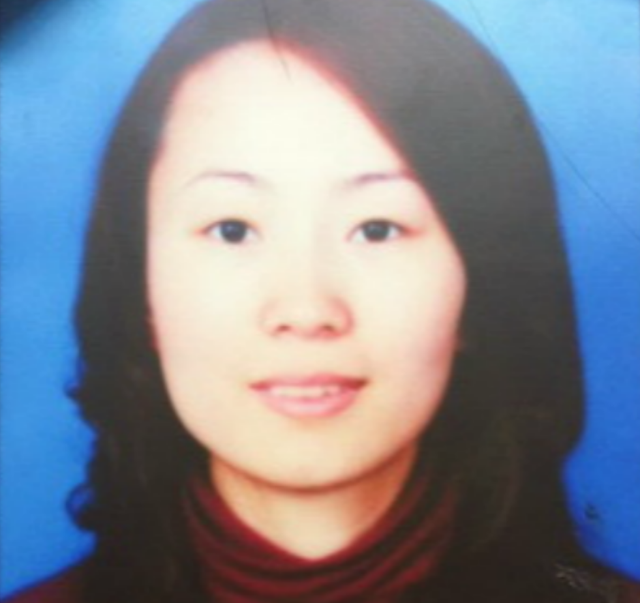 11年前,温州动车事故中失去父母幸存下来的小伊伊,如今怎么样了