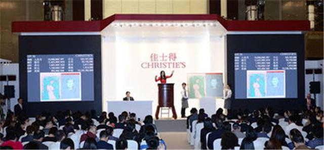 吉尔：做了35年门童，退休时公司决定：给予他副总裁身份和待遇