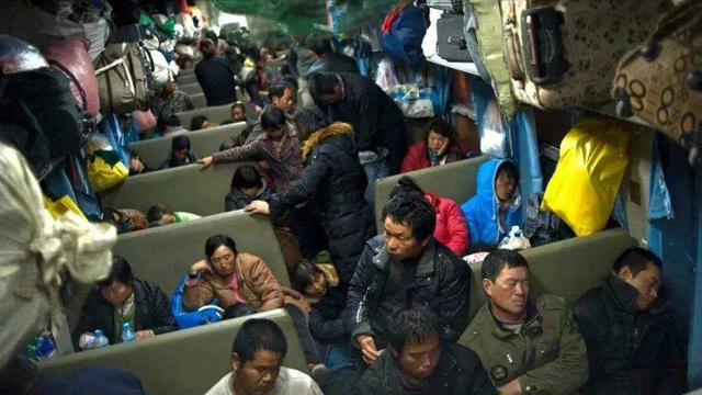 我国高铁如此发达,为何不取消绿皮火车?原来大有用途