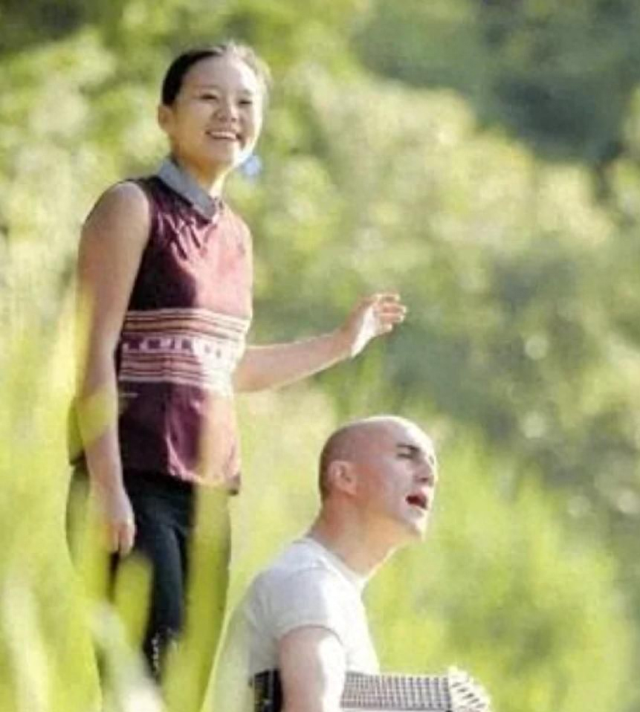 49岁龚琳娜官宣与德国丈夫离婚！原因曝光，俩混血儿子近况曝光