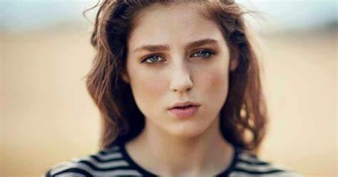 特别推荐！英女国歌手Birdy作品Skinny Love钢琴清唱