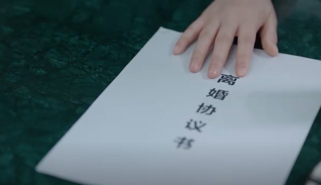 成也靳东，败也靳东