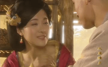 丫鬟相就别硬演公主了，让这6位女星告诉你，“金枝玉叶”是啥样