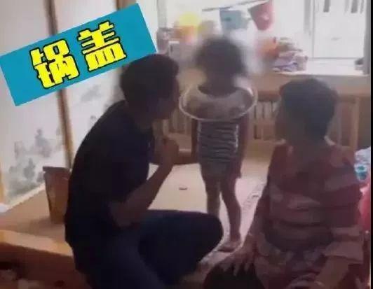 报告消防员蜀黍：这里有人卡住了......