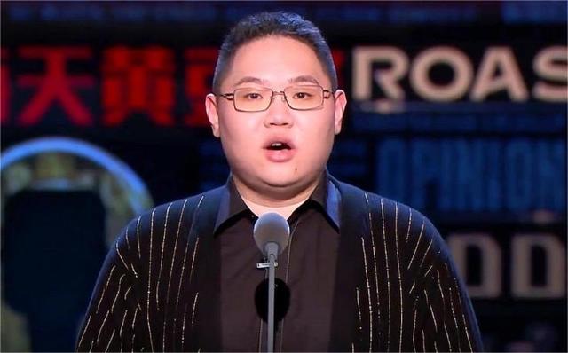 PDD歌友会总决赛神秘嘉宾，李玉刚回应27号坐镇评委席。