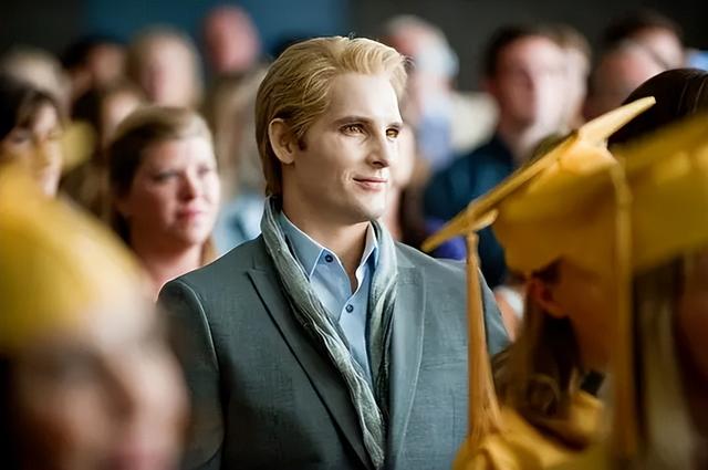 暮光之城3：不是我选择了和你一起生活，而是我选择的生活里有你