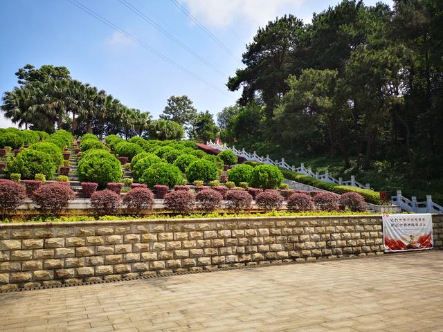 寻湖南岳阳籍烈士李云山亲人，他长眠柳州烈士陵园，等待亲人祭拜