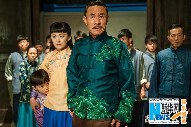 《乱世丽人行》杜志国一展豪门风范