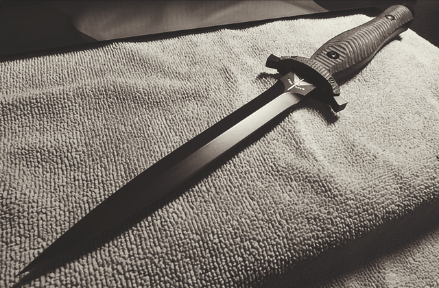 犀利程度丝毫不亚于极端武力的存在 同样来自意大利的FOX黑暗使者