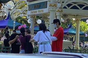 失踪人口回归(“失踪人口”回归宅家300多天后古巨基一家罕见露面)