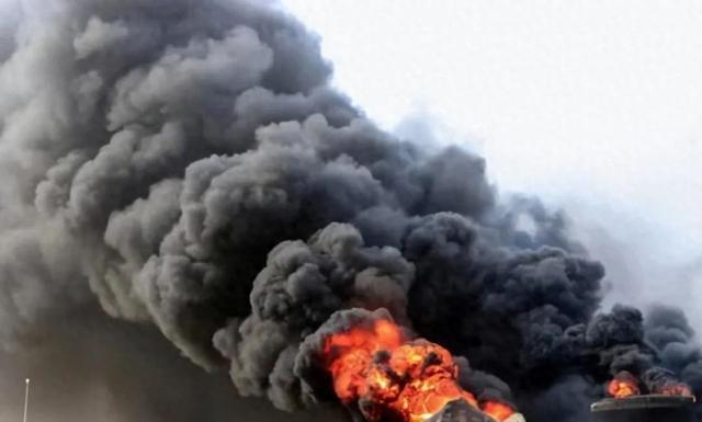 以军千里奔袭，胡塞被一锅端，伊朗又背后一刀，抵抗之弧名存实亡