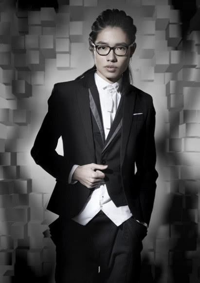 来自湖北的5位明星,我只认识3位,你能认出几位?