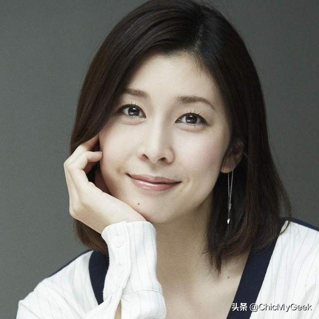 日本评选30岁最美女星,新垣结衣、石原里美都输给了她
