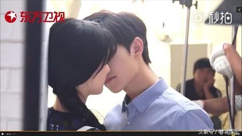 《微微一笑很倾城》吻戏花絮，拍摄的工作人员亮了