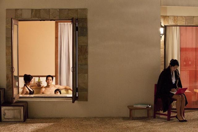 韩国电影《下女》：人性与现实的残酷揭示