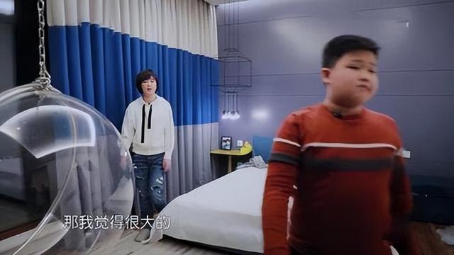 杜华15岁儿子身高185公分，找工作困难，感叹：月入5000元不够花