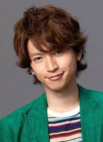 扒一扒日本娱乐圈的那些富家公子：他们家里有钱还长得帅！