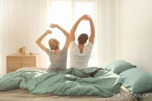 爱爱那些事(男女之间床上那些事，男人愿意做这些动作，证明对女人是情深意浓)