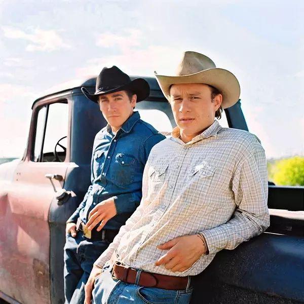 《断背山》讲的不是同性恋,而是爱