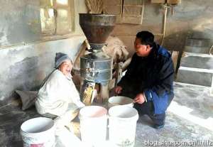 磨坊女人(磨坊里女人的笑声)