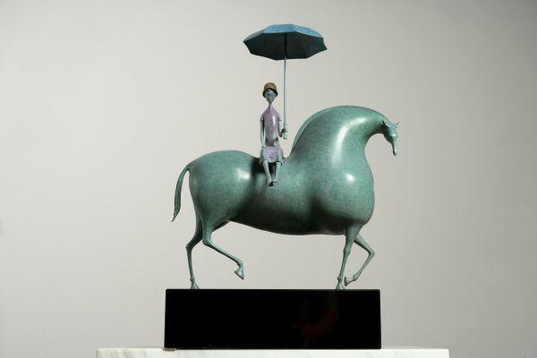 打造元宇宙艺术展厅，第九届上海青年艺博会“电量已满”