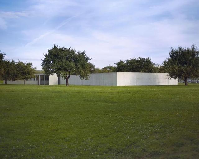 建筑师筱原一男“伞之家”德国重现，思考无用空间