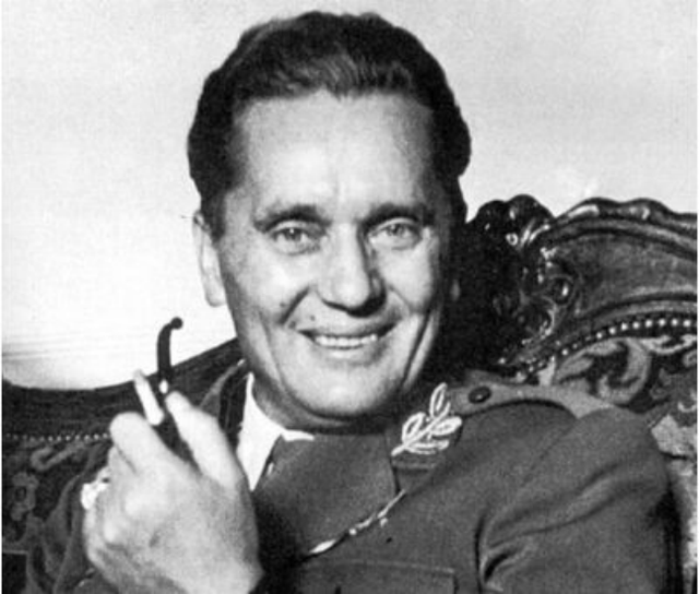 回忆南斯拉夫：强大的社会主义国家为何走向分裂？