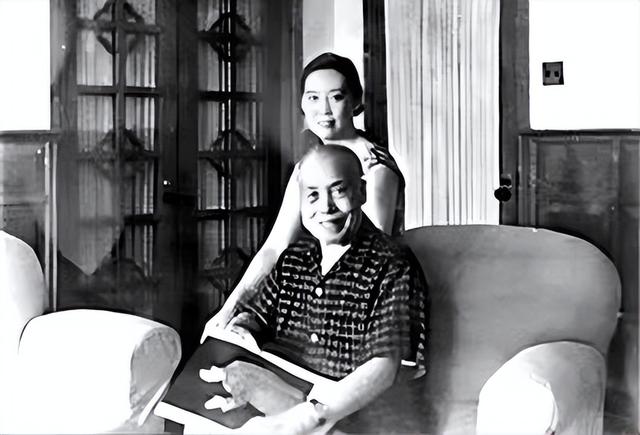 影星胡蝶唯一的女儿，与丈夫相差48岁，定下2个规矩后踏入佛门